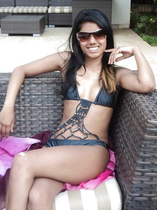 25P Sexy Indian chicks . 4 - coolbudy