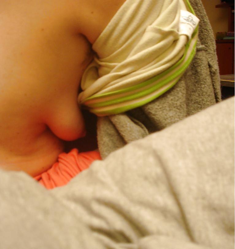 25P MILF With Small Tits Voyeured