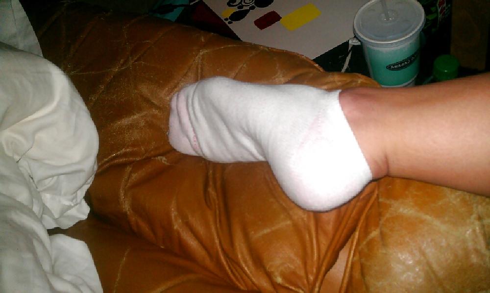 25P EMILY'S STINKY WHITE ANKLE SOCKS