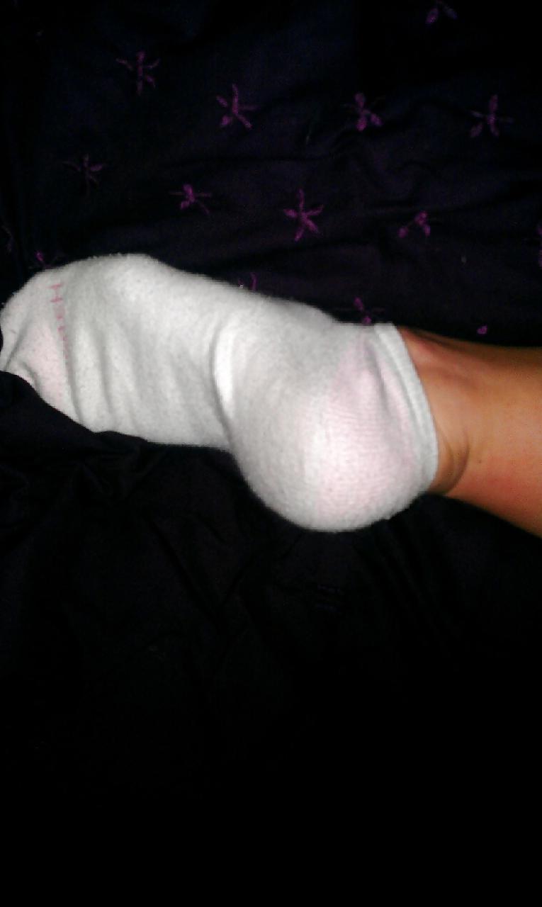 25P EMILY'S STINKY WHITE ANKLE SOCKS