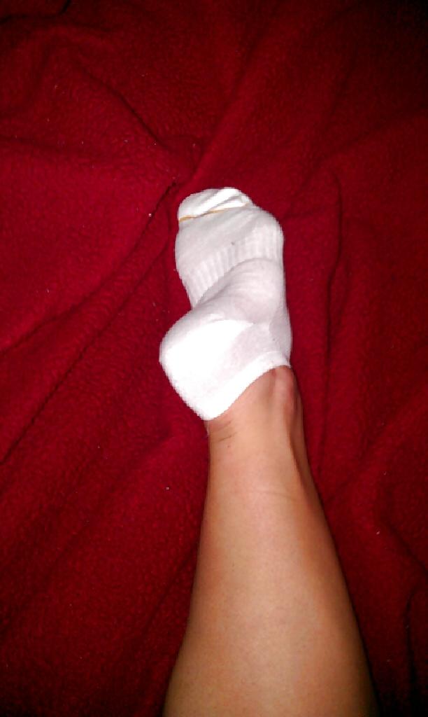 25P EMILY'S STINKY WHITE ANKLE SOCKS