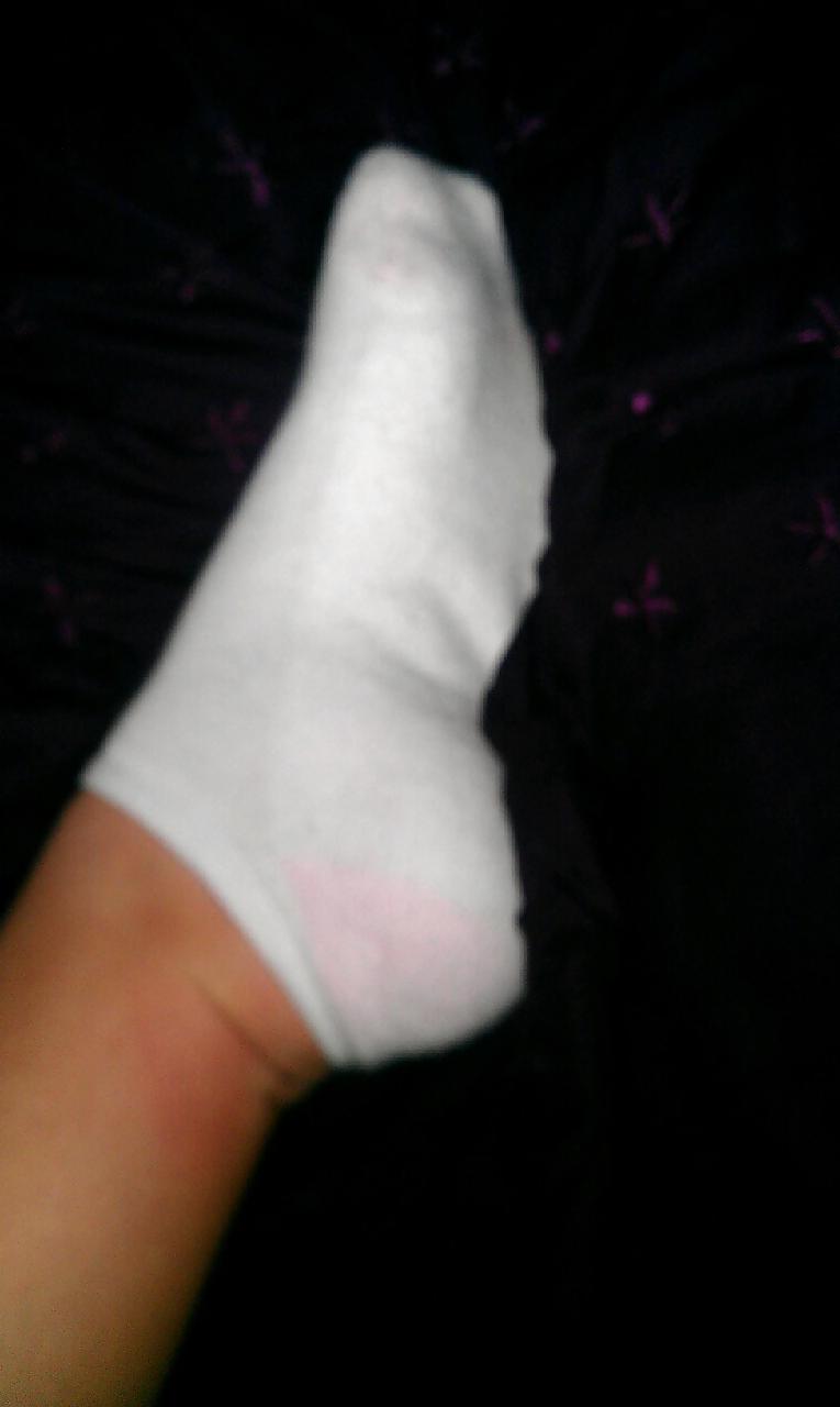 25P EMILY'S STINKY WHITE ANKLE SOCKS