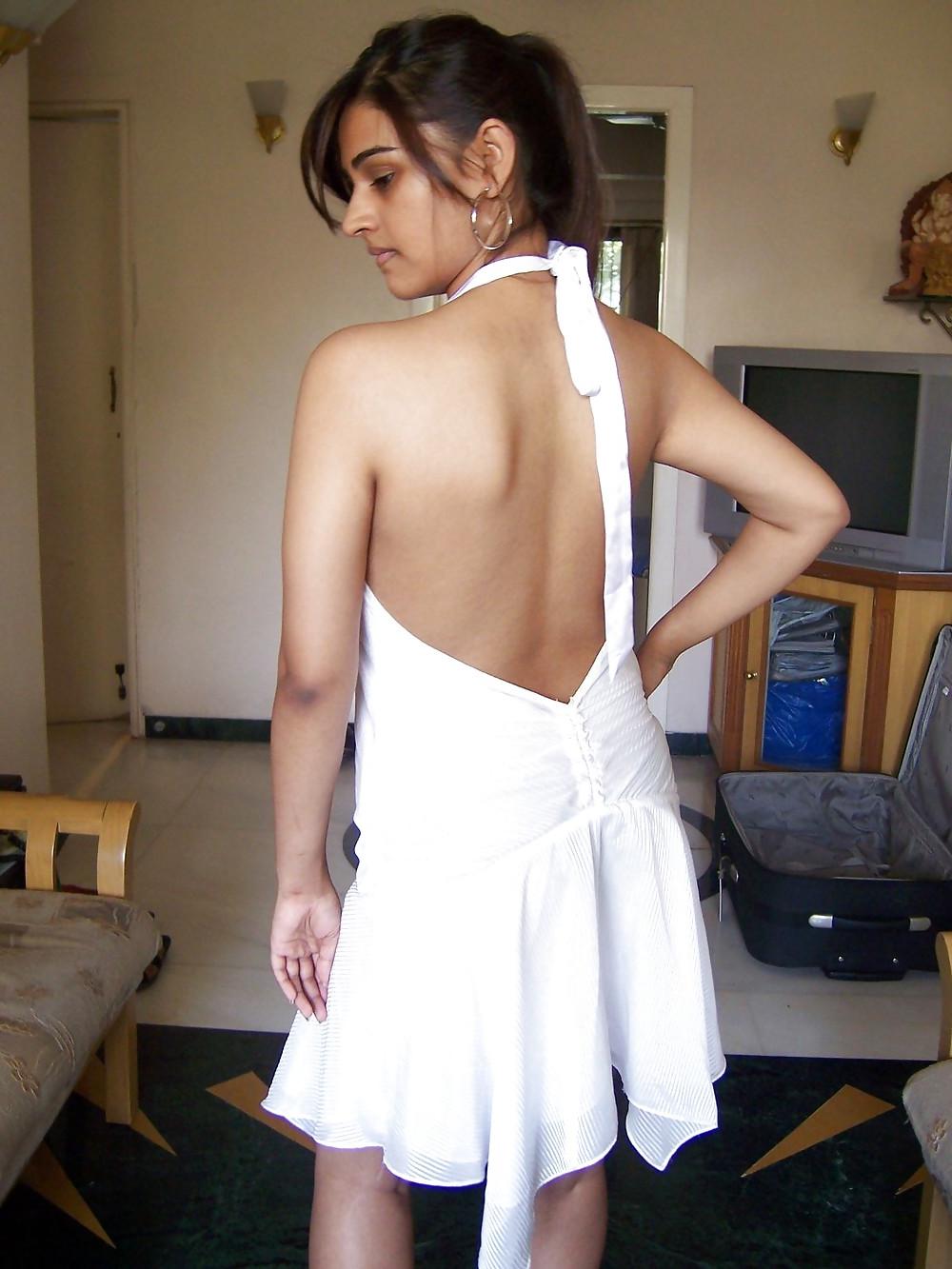 23P Sexy Indian chicks . 2 - coolbudy