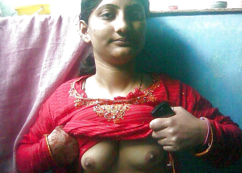 23P Sexy Indian chicks . 2 - coolbudy