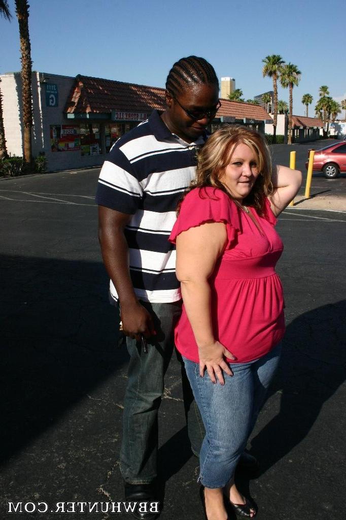 20P Horny busty bbw loves to suck and hump a hard ebony cock