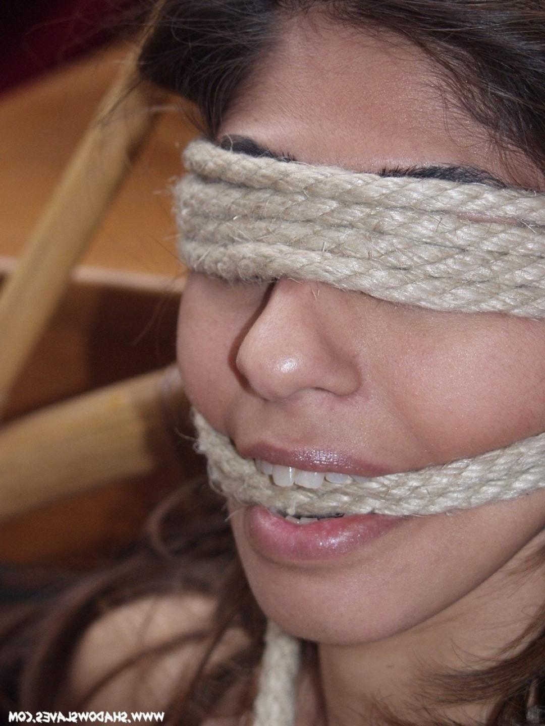 16P Amateur Indian beauty is tied to a wicker chair using strict rop