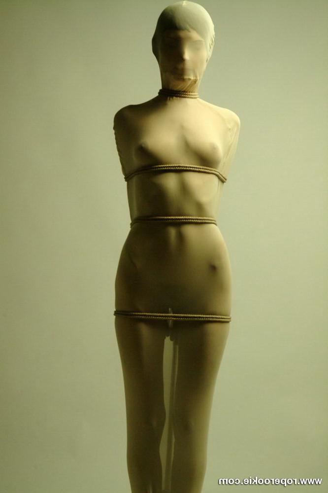 15P Full pantyhose suit and gaz mask bondage