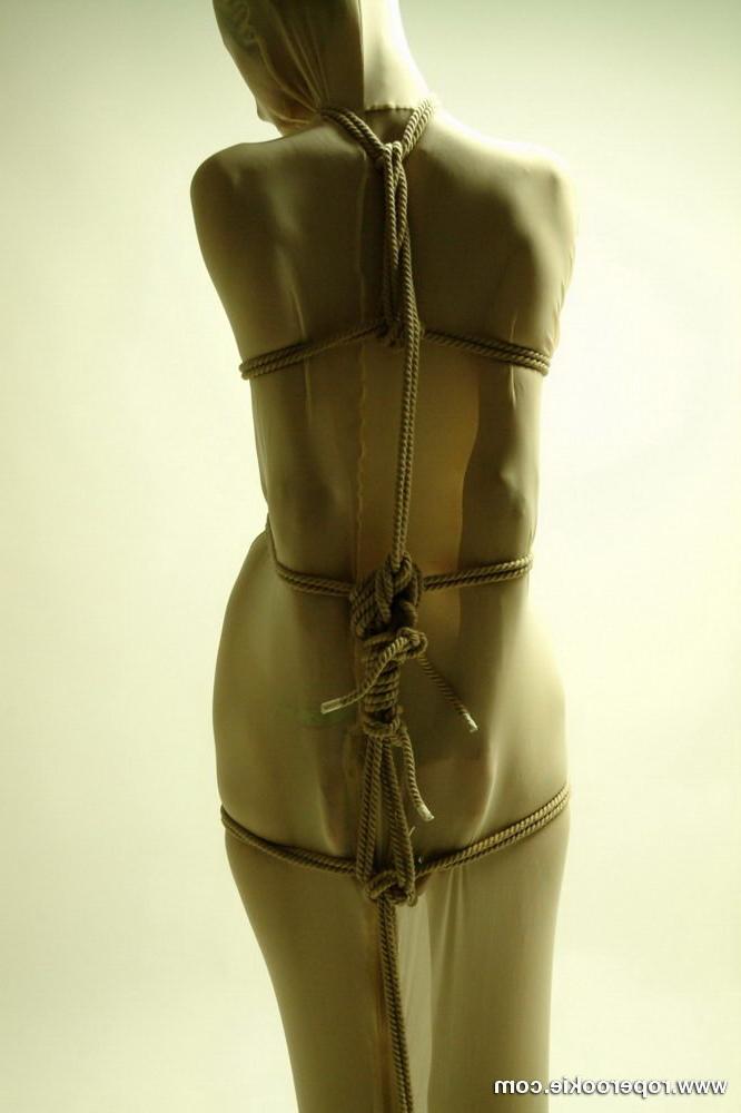 15P Full pantyhose suit and gaz mask bondage