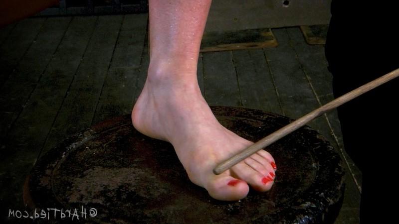 16P Every guy showers. Not every guy can get spit shined by the beautiful and sexy C