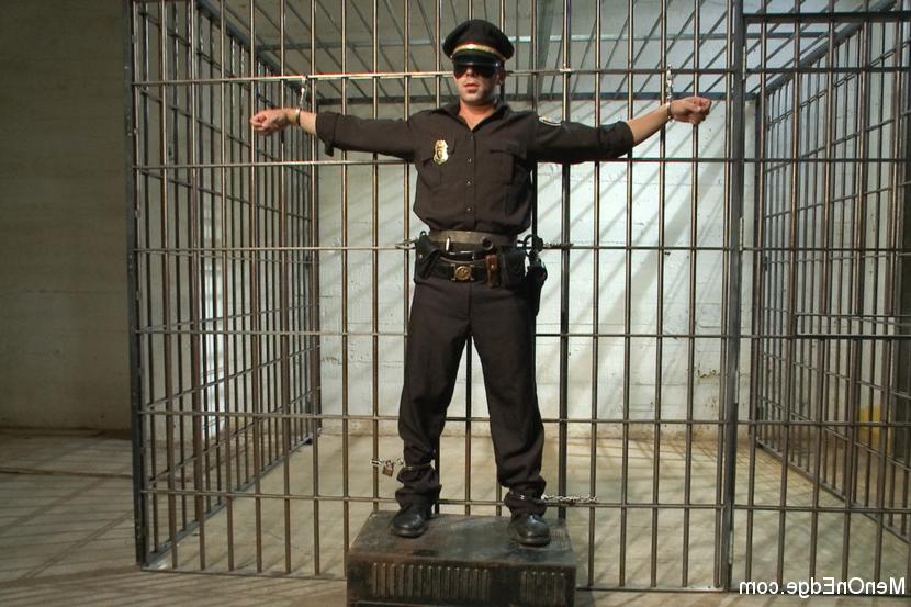 15P Mr Morgan Black is taken, beaten, edged and milked.
