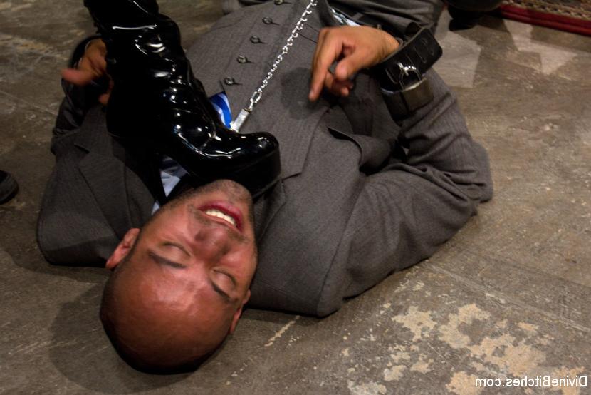 15P New male sub gets OTK spanked, humiliated and butt fucked deep into subspace by 