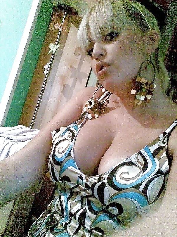 25P Big Boobs