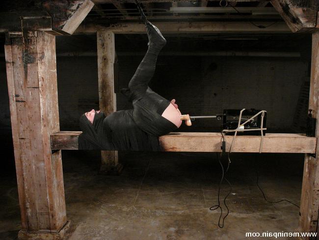 15P Man is fucked by Asian mistress with a huge machine dildo