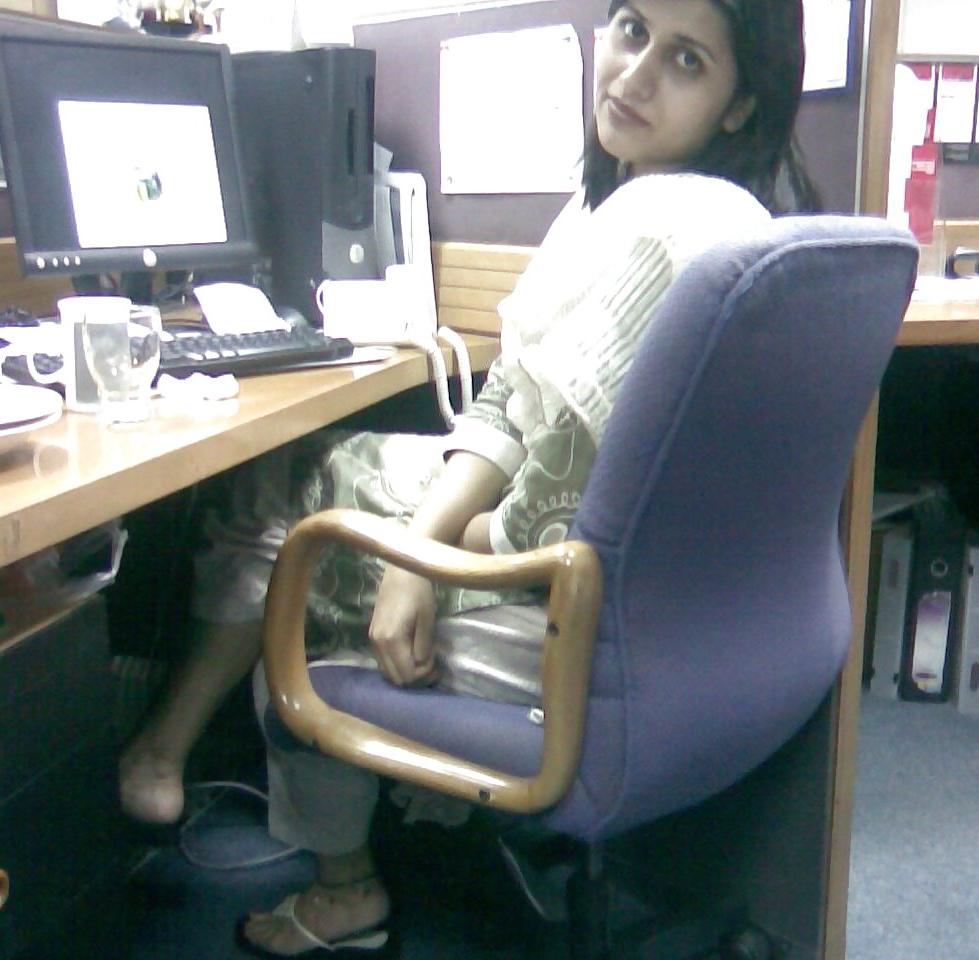 25P Indian sex hungry  Kalyani Pandse - coolbudy