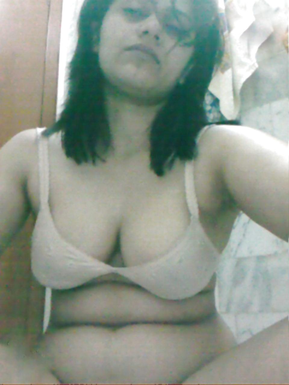 25P Indian sex hungry  Kalyani Pandse - coolbudy