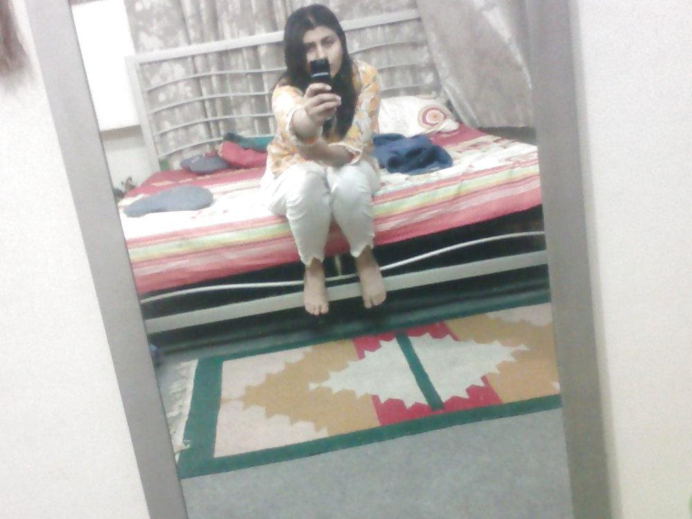 25P Indian sex hungry  Kalyani Pandse - coolbudy