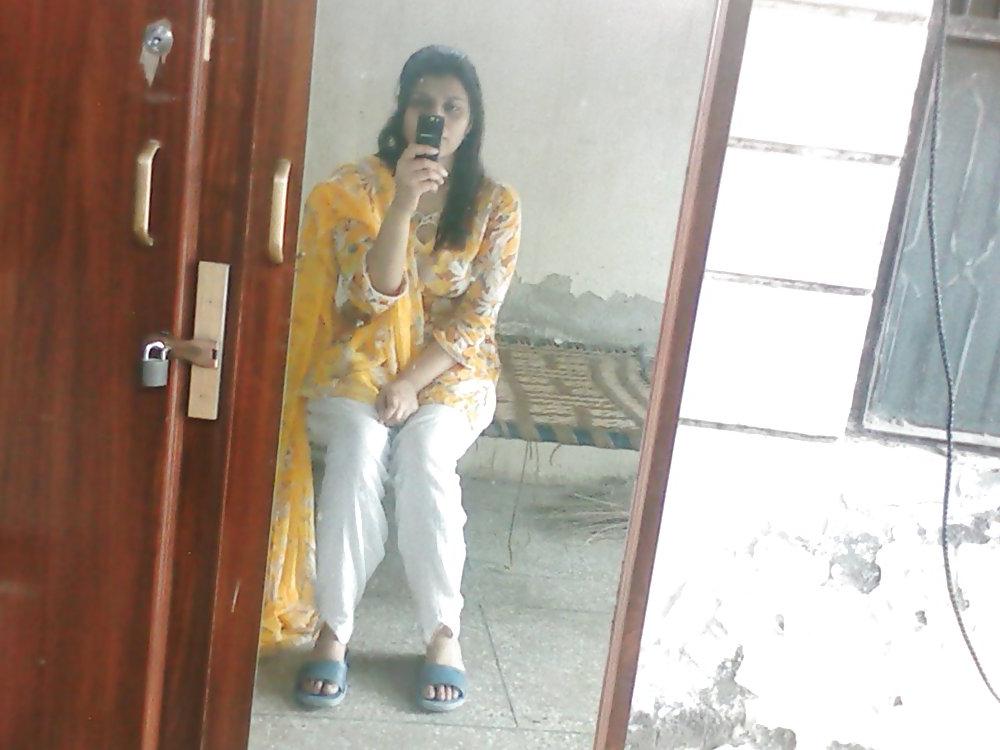 25P Indian sex hungry  Kalyani Pandse - coolbudy