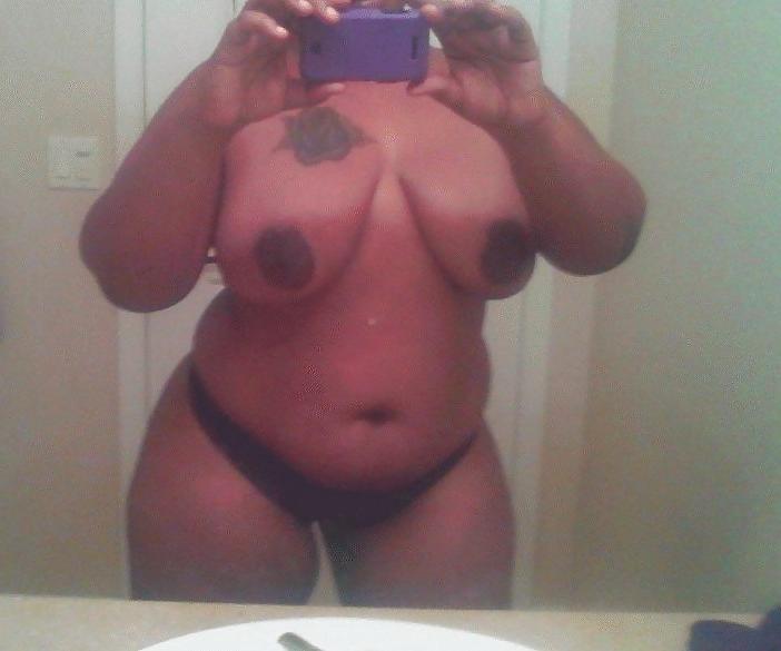 23P Thicky Thick Camera Phone Chicks