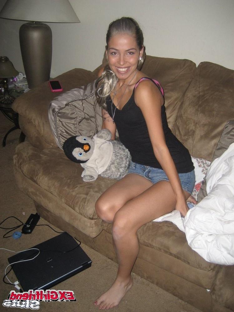 15P Ponytailed blond exgirlfriend hottie JJ teasing us with her hot 