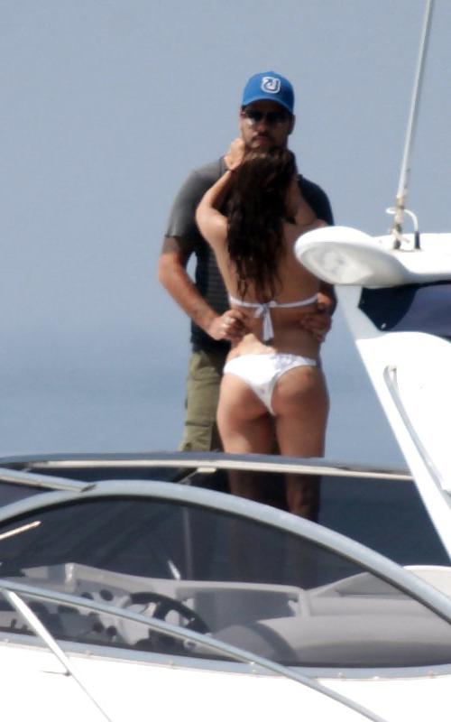 25P Eva Longoria holidaying kn BIKINI in Spain