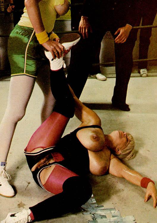 12P Top vintage pornstar Candy Samples with her big boobs
