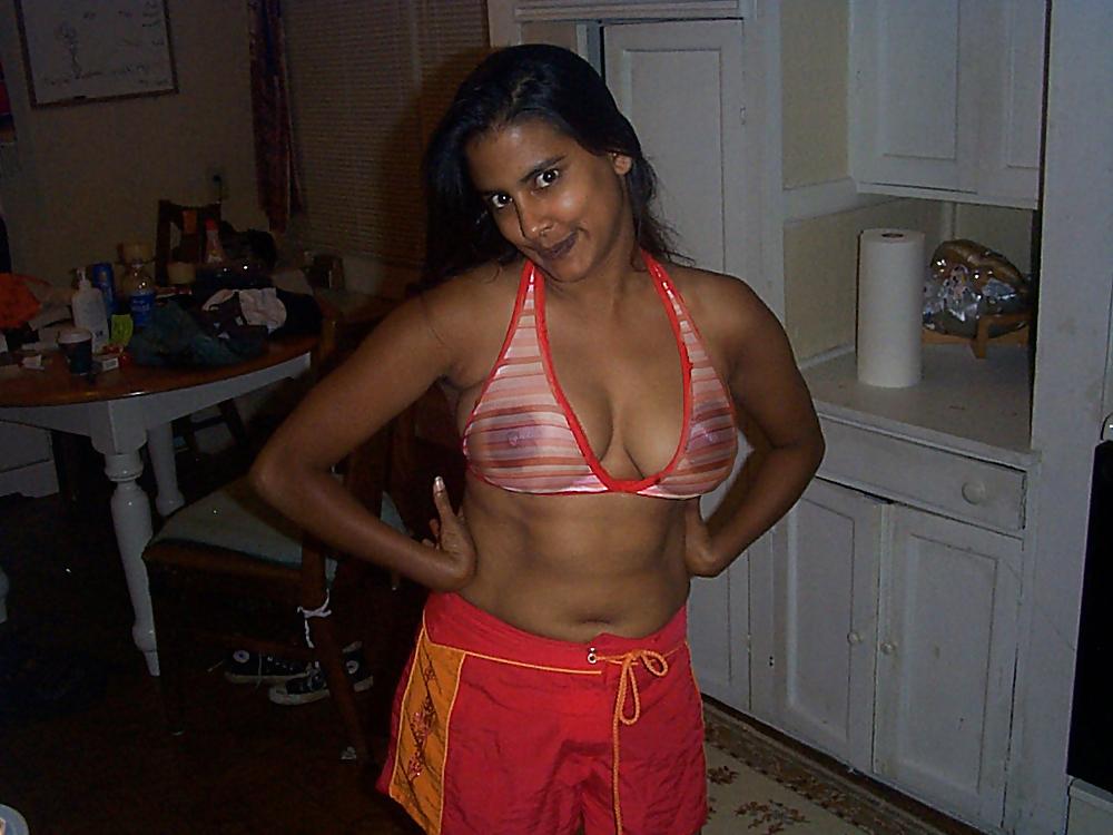 16P INDIAN NUDES 128