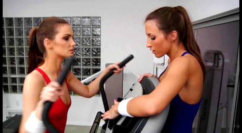 16P Lizz Tayler and Lily Carter in a lesbo work out