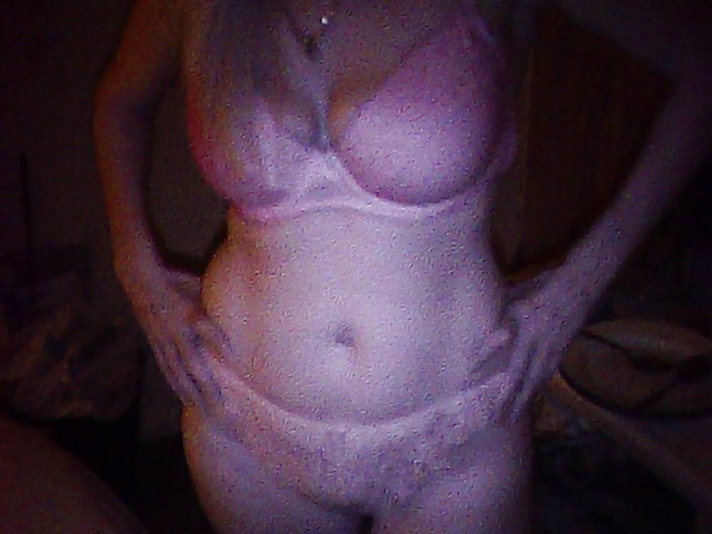 4P Caught wife bending down undressed