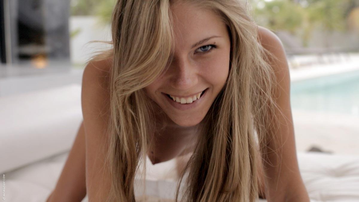 15P Krystal Boyd rides a fat cock in pov style