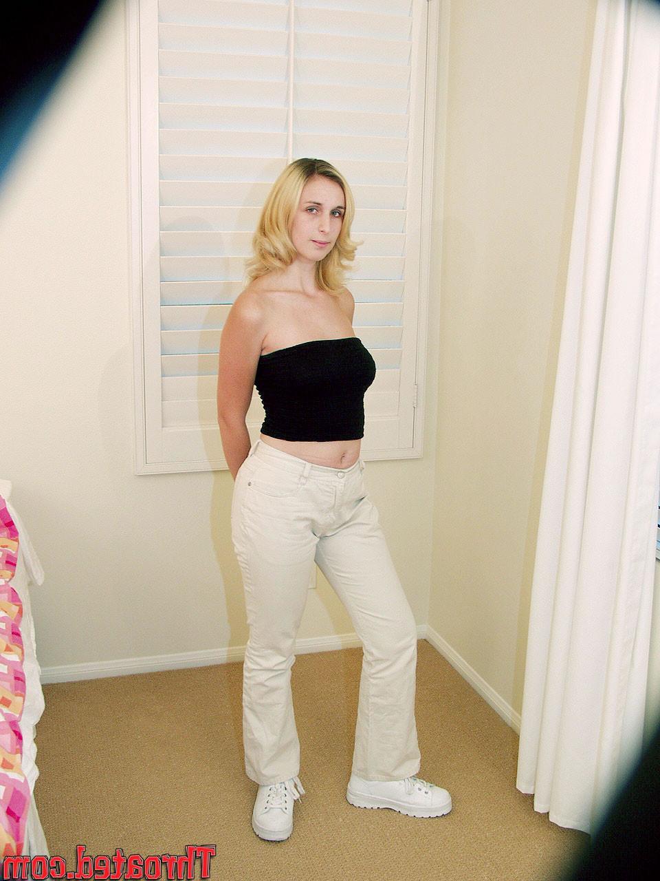 16P Eager blonde Juliet shows off cute cum coated face