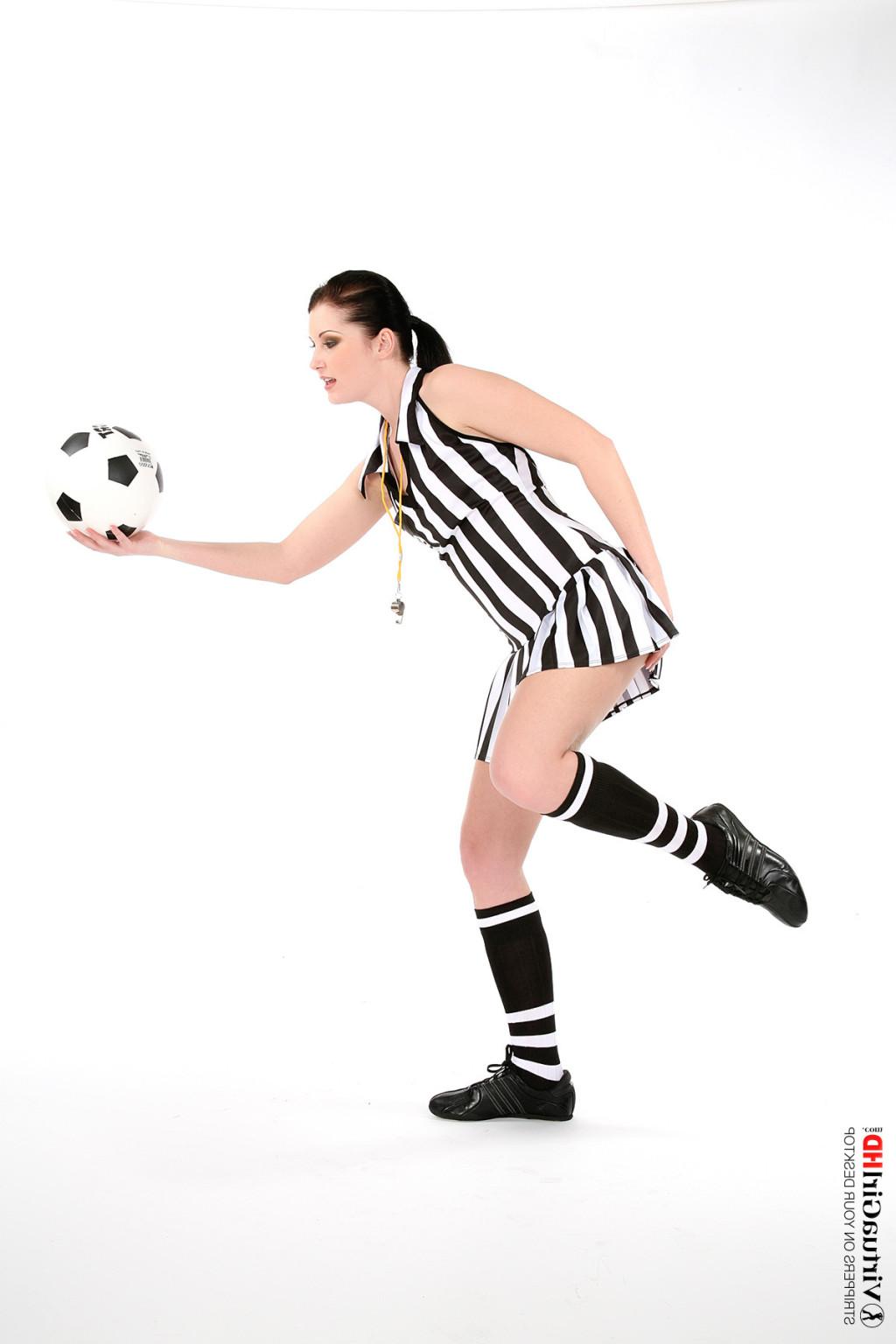 15P Naughty babe puts off the soccer uniform n shows her shaven twat