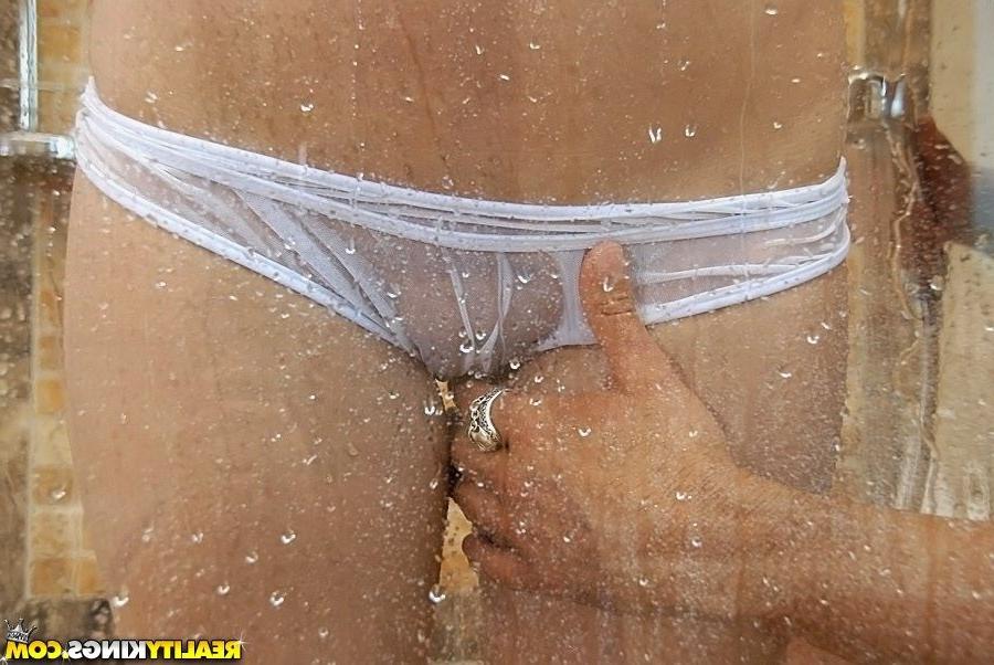 16P Big natural tits getting wet and tittyfucked later