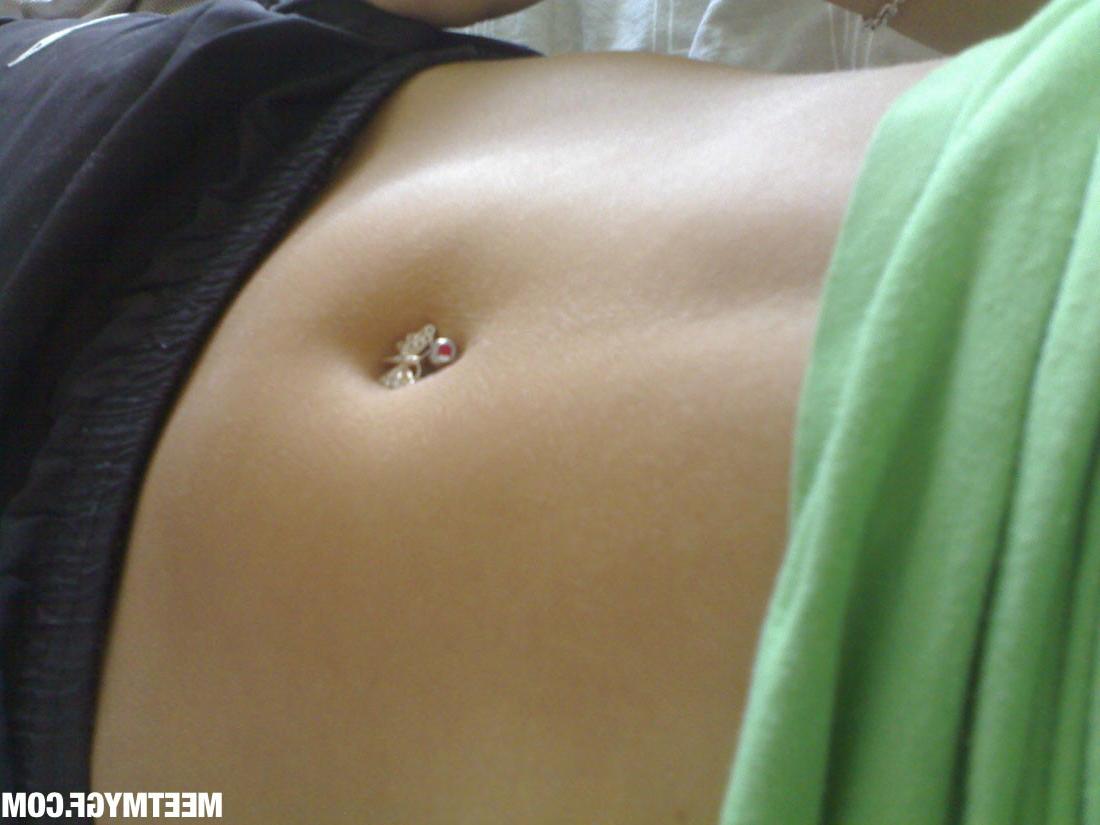 16P Blonde beach babe shows off her perky titties