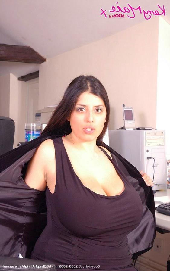 16P Busty secretary Kerry Marie showing off her massive natural boobs