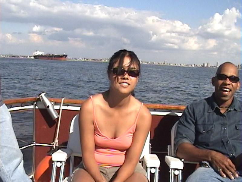 20P Hot chick getting a ripped hole by black huge pole,Hot chick in dark shades,Hot 