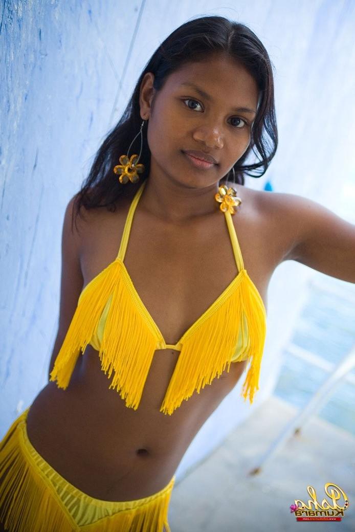 16P beautiful indian teen showing her perfect ass and tits