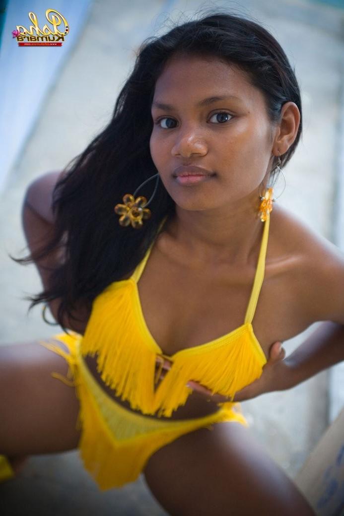16P beautiful indian teen showing her perfect ass and tits