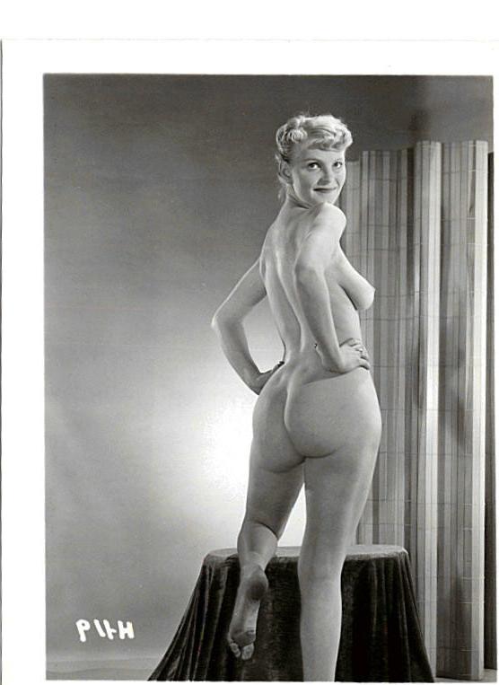 15P Vintage babes from the 1940's and 1950s
