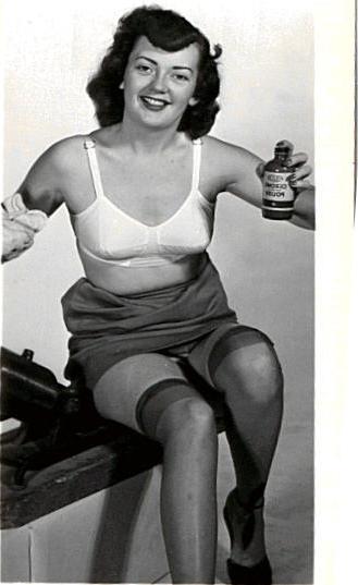 15P Vintage babes from the 1940's and 1950s