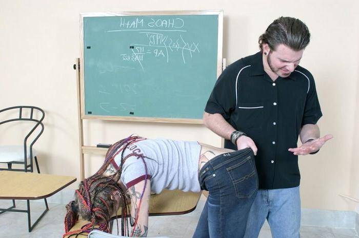 15P Teen with tattoo gets spanked