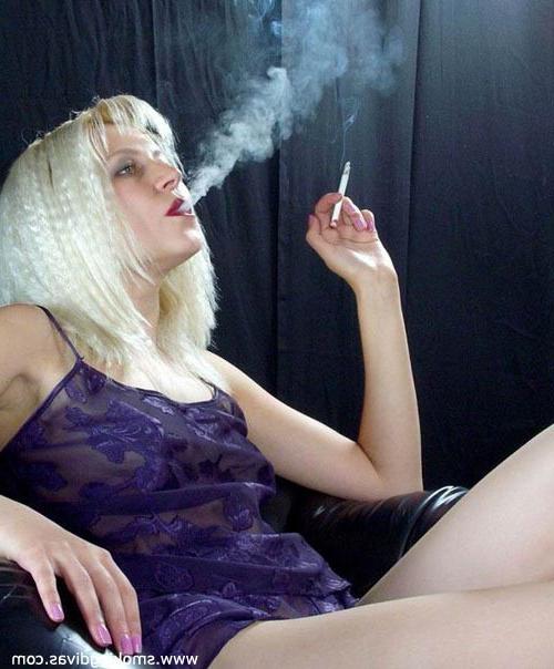 15P Watch exclusive smoking pics and movies