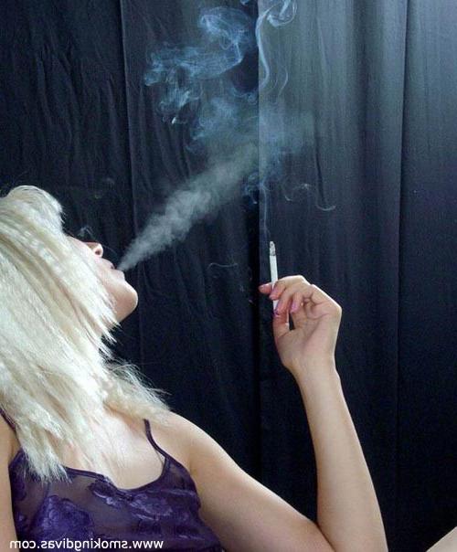 15P Watch exclusive smoking pics and movies