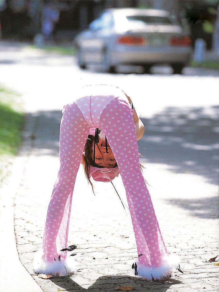 25P Japanese Bikini Babes-Anri Sugihara (16)