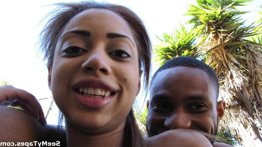 16P Amateur big tit ebony girlfriend fucked hard at home
