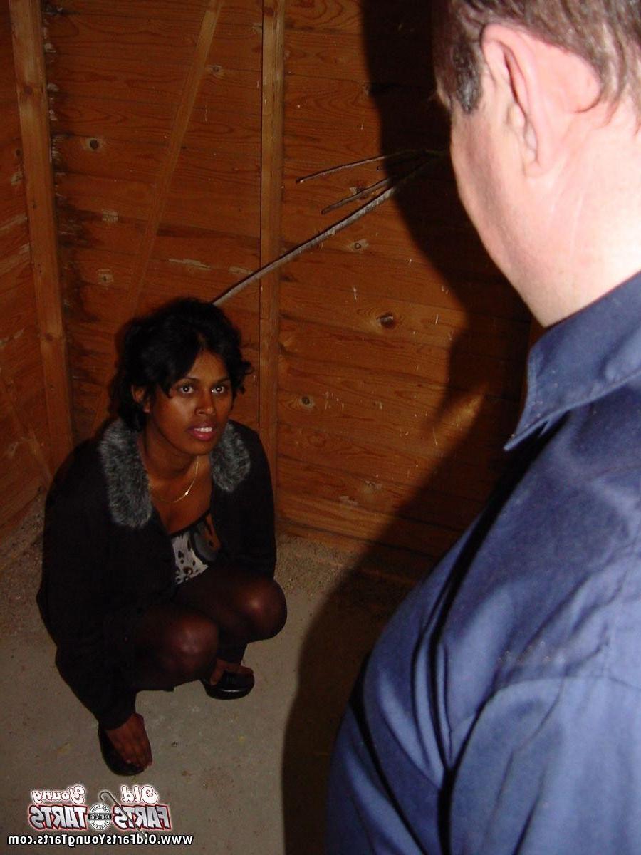 15P Senior catches an indian thief inside his own pidgeon barn