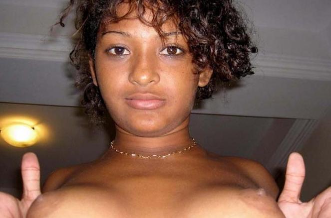 15P Amateur pics of horny girls being caught doing nasty things