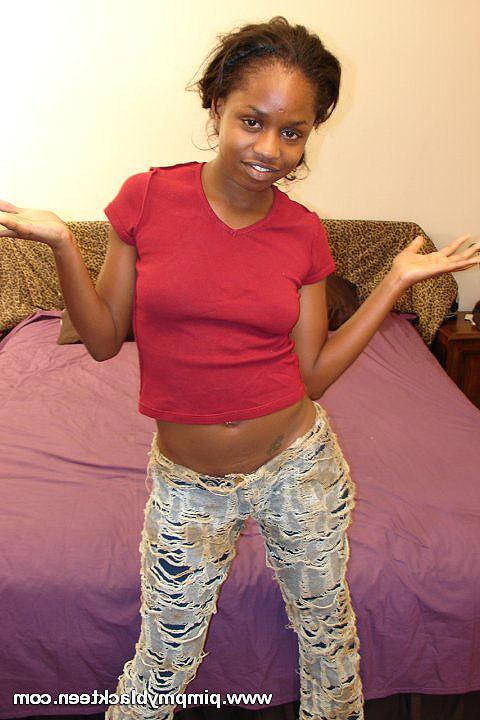 17P Ebony hood rat bangs for bling