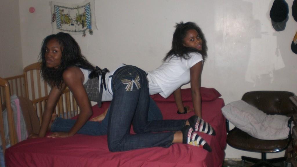 15P These ebony teen girlfriends posing and naked