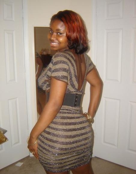 15P These ebony teen girlfriends posing and naked