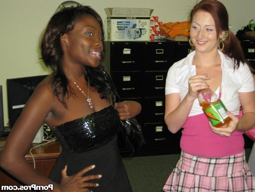 16P busty ebony gets her twat stuffed with white cock